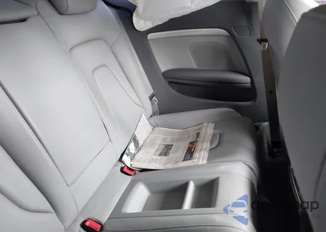 2014 Audi A5 2.0T Premium из США, поврежденный, VIN WAULFAFR7EA009087